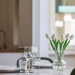 Effe's Apartment- Arya Seaview -parcheggio Gratuito Lejlighed Alassio