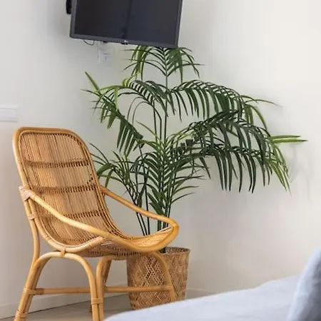 Effe's Apartment- Arya Seaview -parcheggio Gratuito